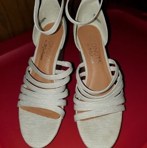Wedge strappy Sandles shoes 8M